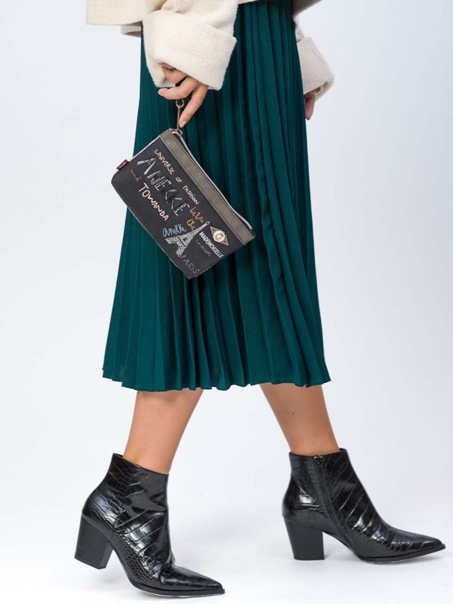 Элегантная женская косметичка