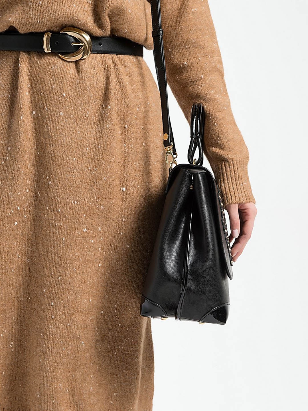 Фото Женская сумка-сэтчел из сафьяновой кожи с декором розы 