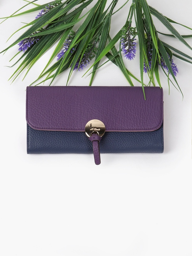 Комбинированный кошелек-флап с элегантной пряжкой и стеганым клапаном