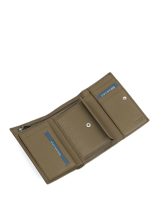 Средний женский кошелек-конверт из мягкой мелкозернистой кожи коллекции 