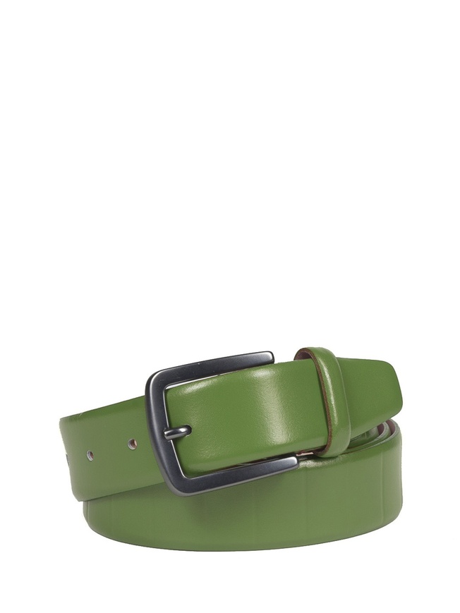 Женский ремень из гладкой кожи с рельефным тиснением и черненой матовой пряжкой