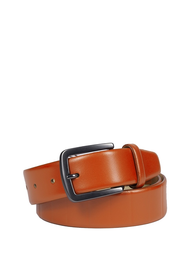 Женский ремень из гладкой кожи с рельефным тиснением и черненой матовой пряжкой