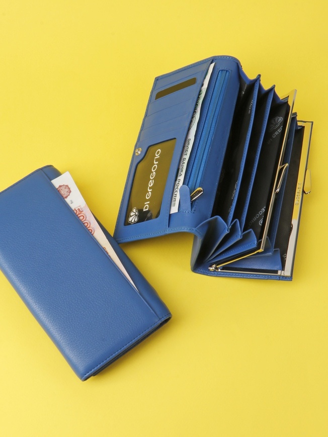 Женский кошелек из мягкой кожи с внутренним отделением для мелочи на клипсе