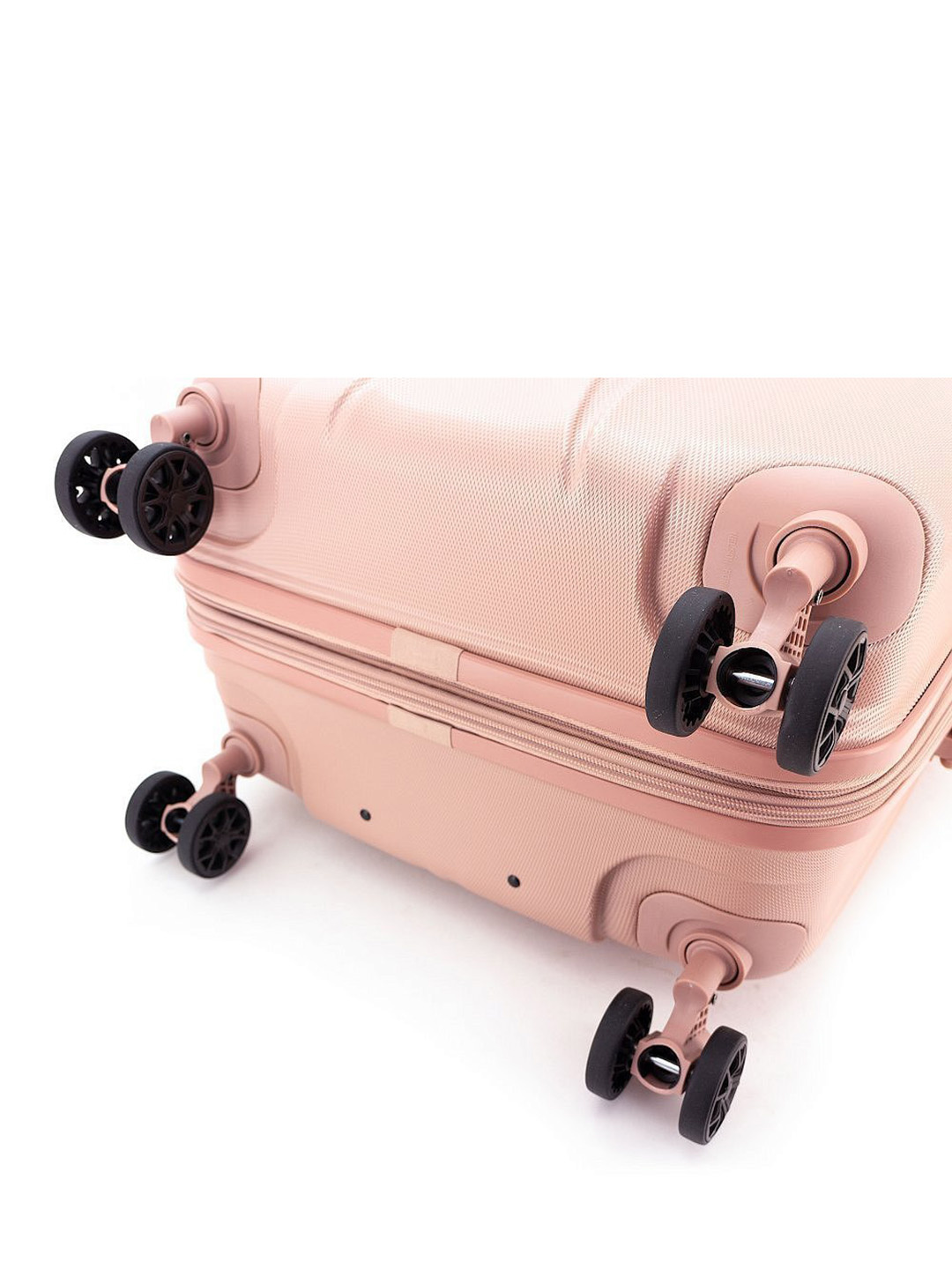 Фото Маленький чемодан на амортизирующих колесах из коллекции 