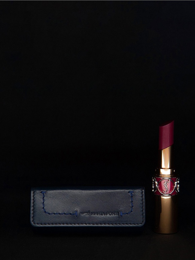 Очаровательный мини-футляр для помады из гладкой кожи с глянцевым эффектом