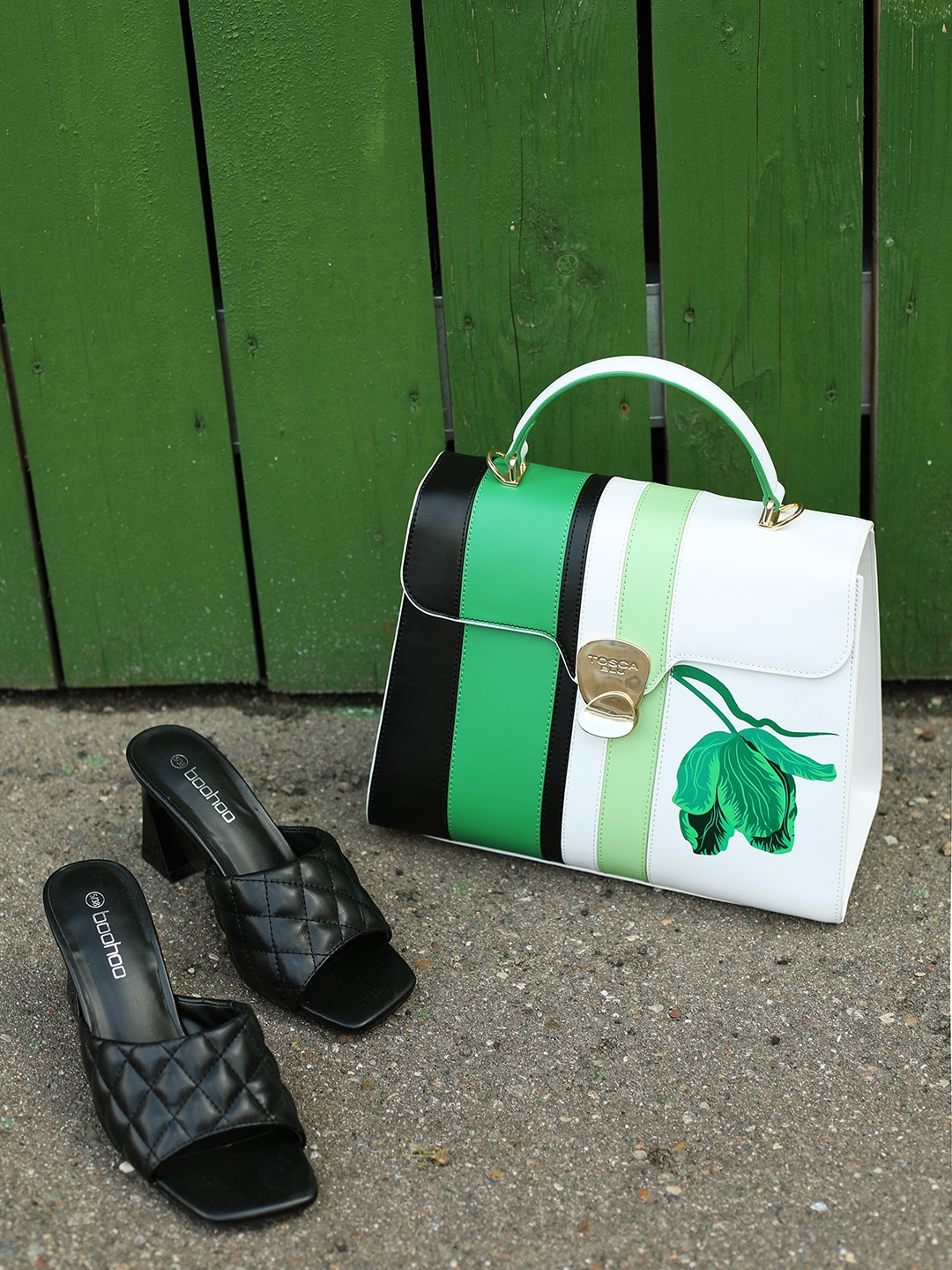 Фото Женская сумка-сэтчел из гладкой кожи с цветочным принтом коллекции 