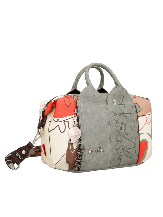 Женская сумка из коллекции 