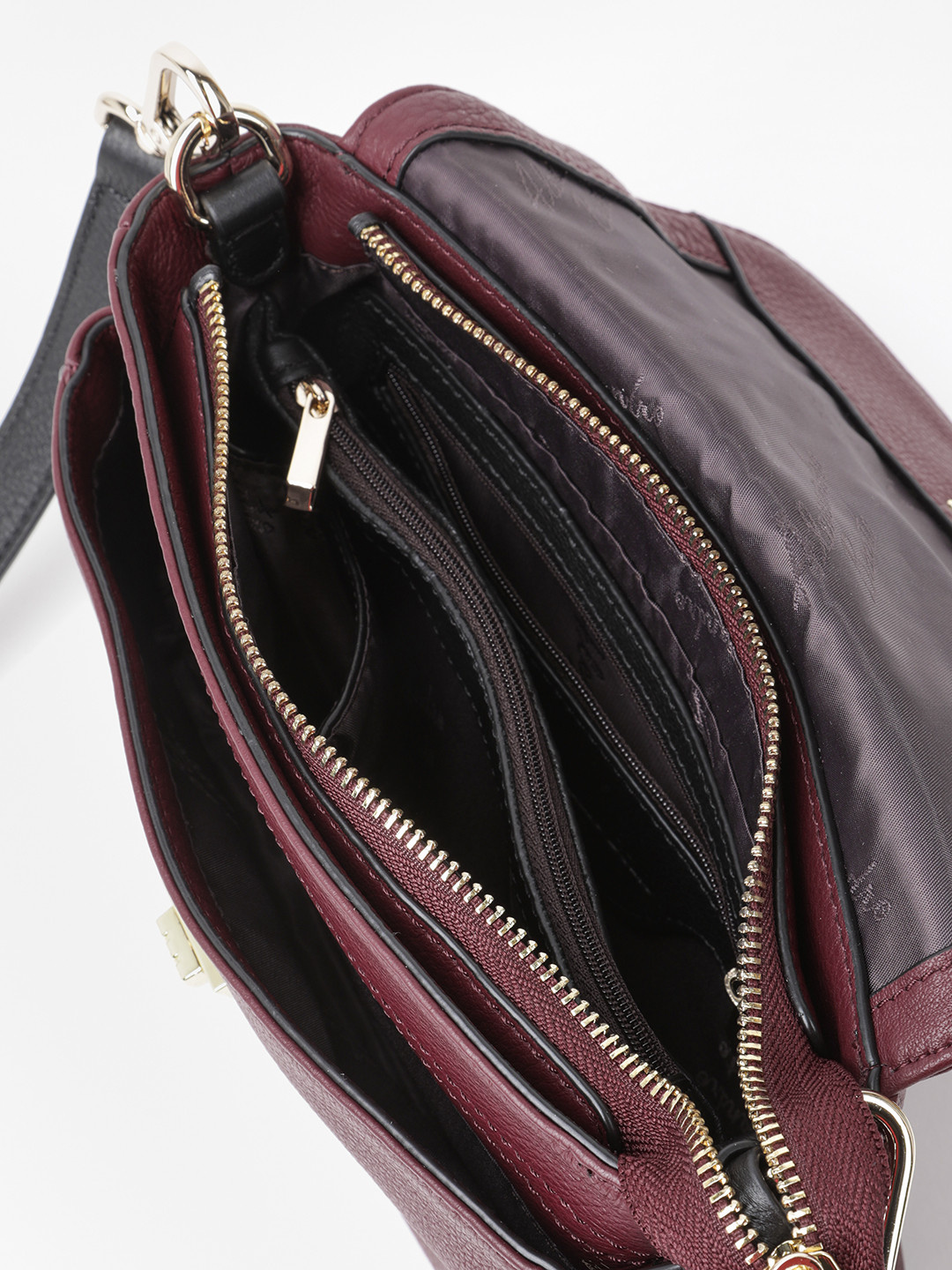 Фото Компактная женская сумочка кросс-боди из натуральной мелкозернистой кожи Сумки кросс-боди
