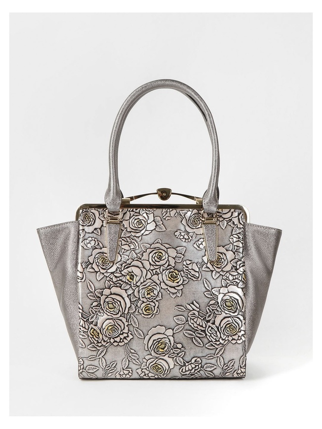 Трапециевидная сумка-тоут из серебристой кожи с саквожяным замком