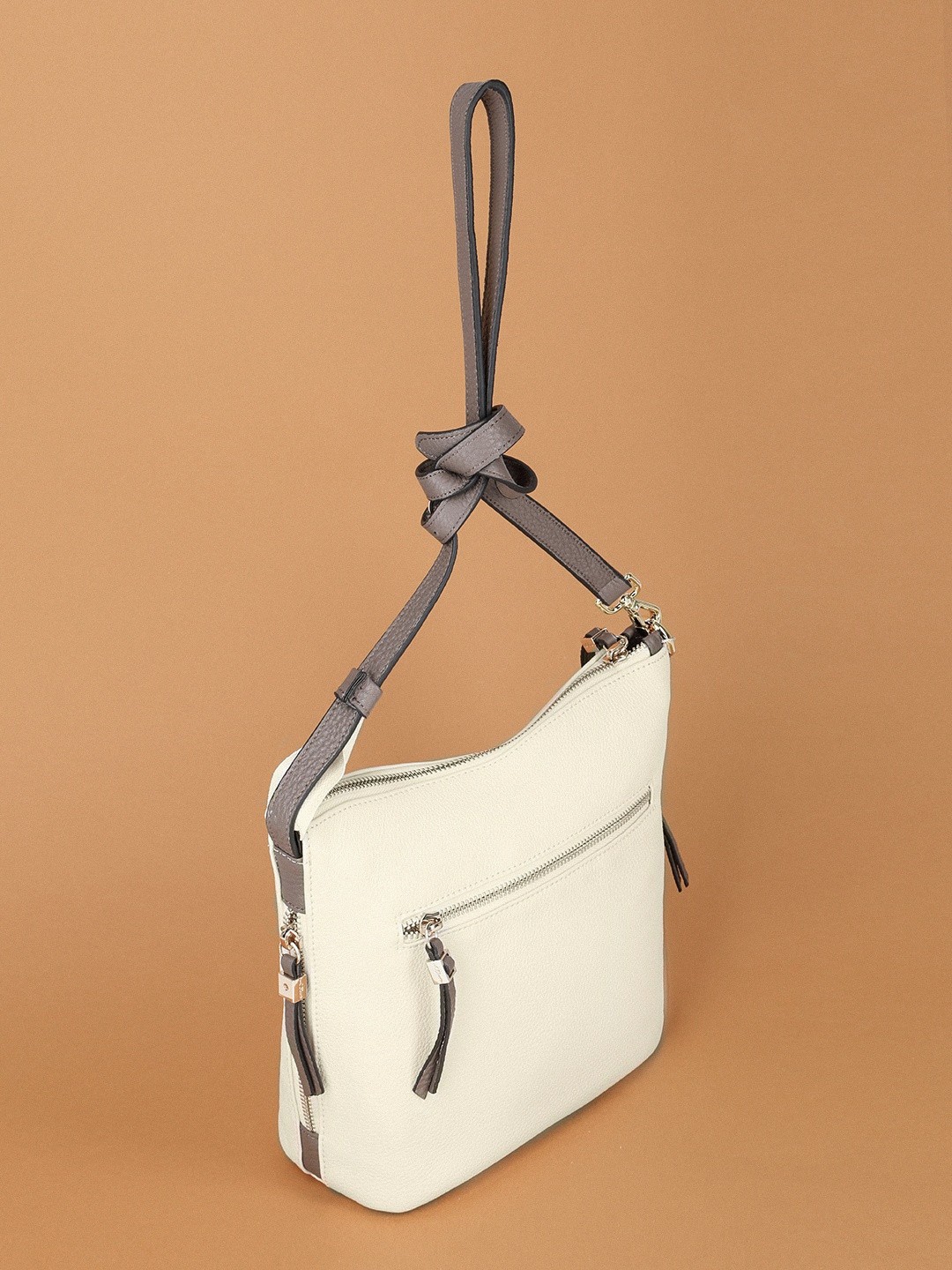 Изображение Сумка кросс-боди бежевого цвета Alessandro Beato 451 beige Фото Сумка кросс-боди бежевого цвета Сумки кросс-боди