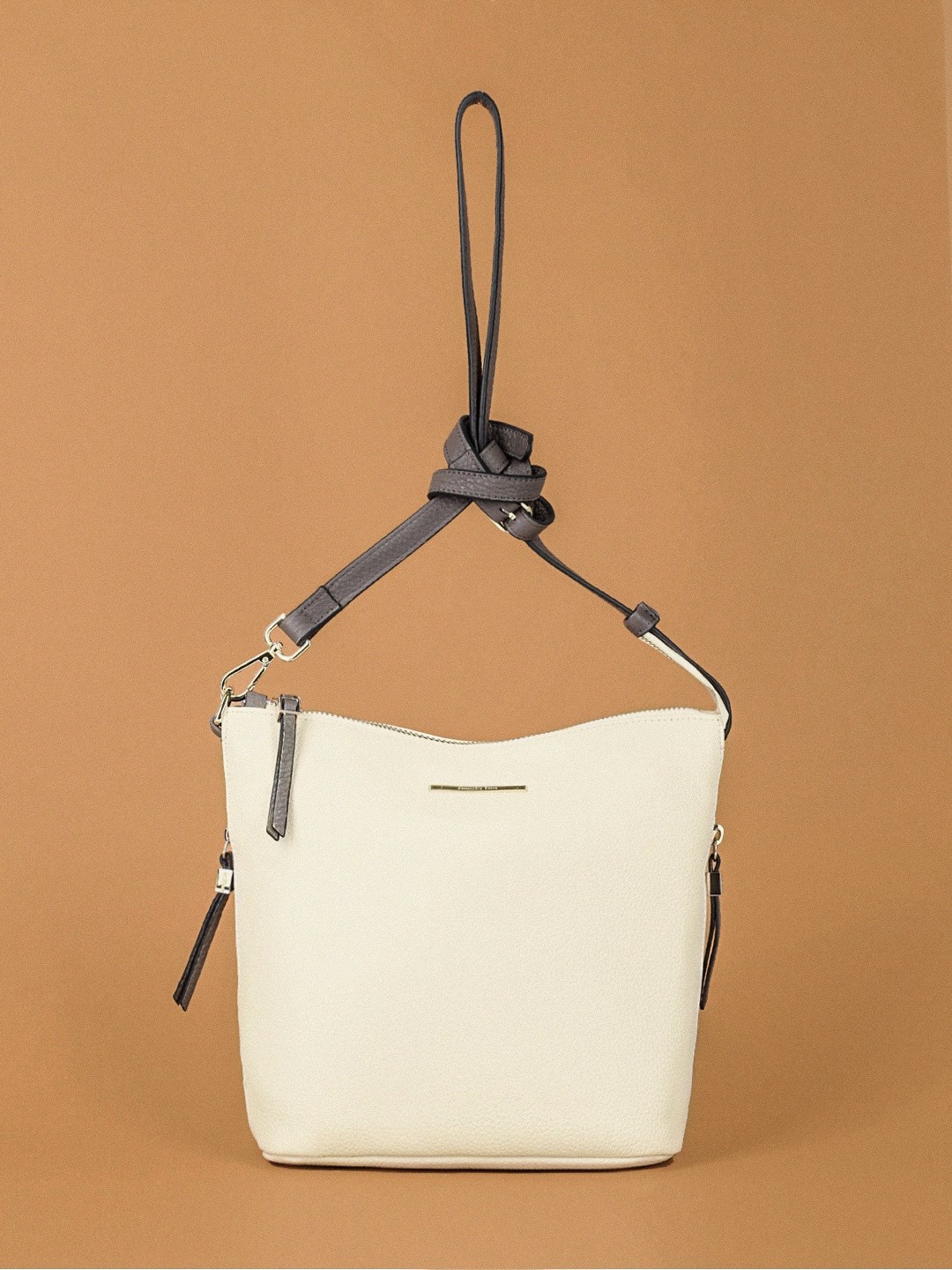 Изображение Сумка кросс-боди бежевого цвета Alessandro Beato 451 beige Фото Сумка кросс-боди бежевого цвета Сумки кросс-боди