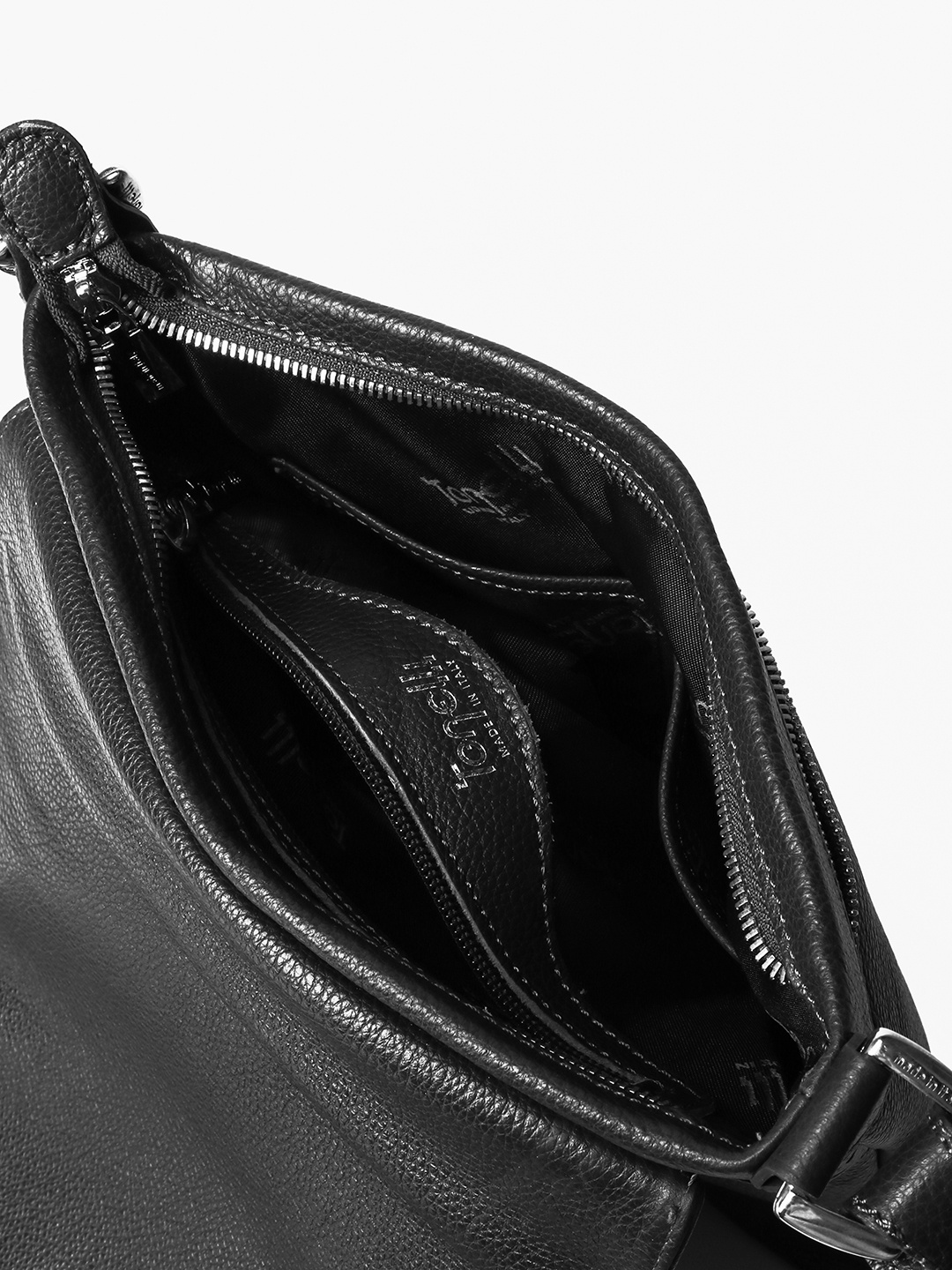 Фото Мужская сумка-планшет из фактурной кожи с перфорацией Сумки через плечо