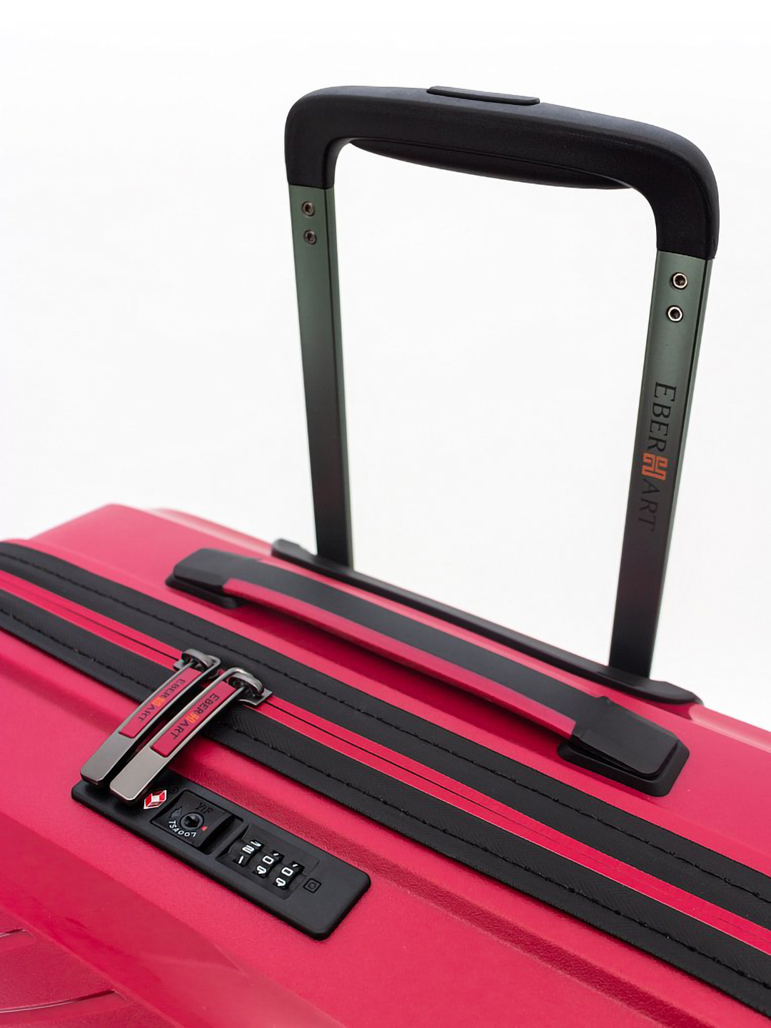 Фото Средний чемодан на двойных колесах серии Delight Чемоданы