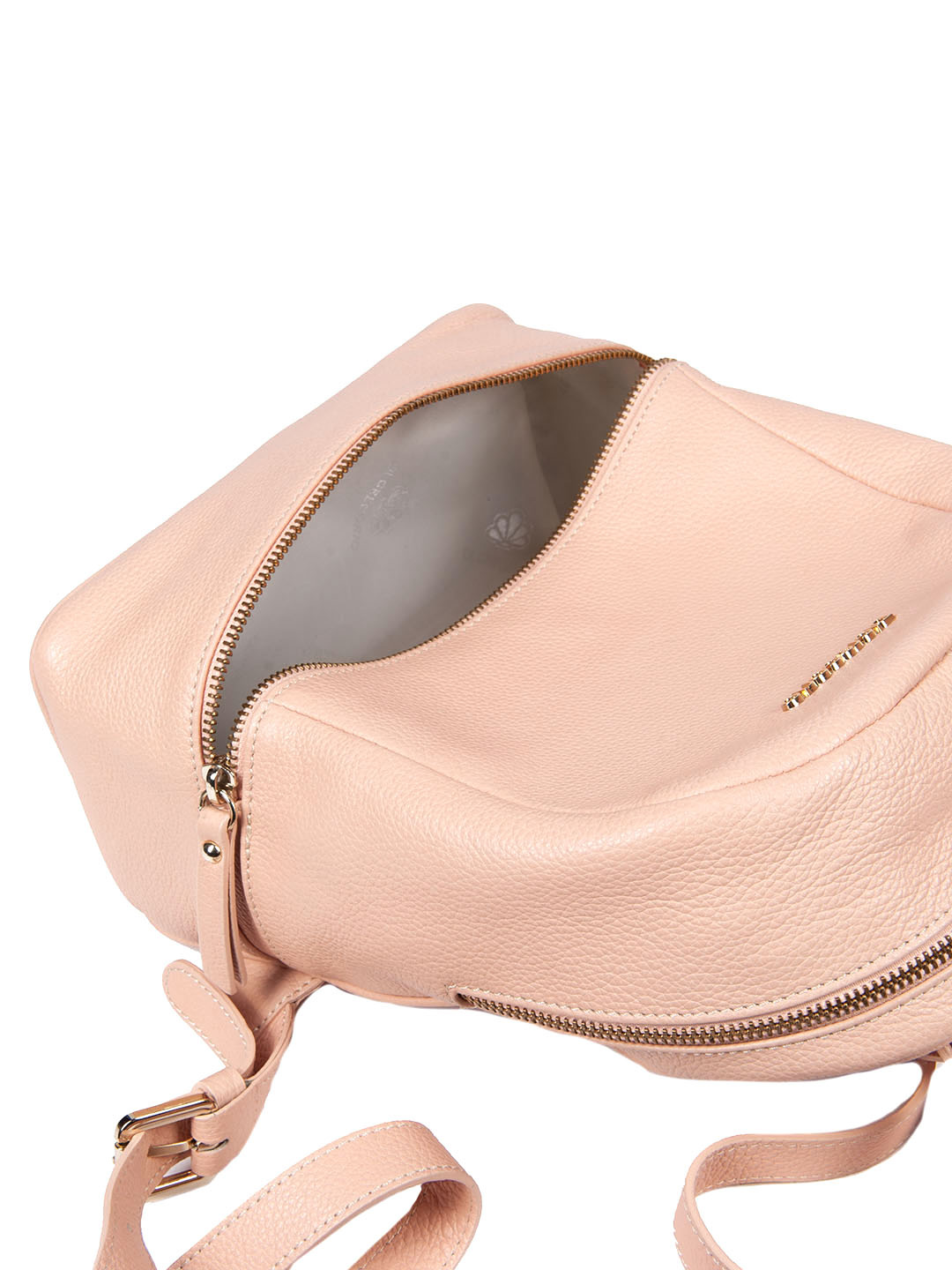 Фото Очаровательный женский рюкзак из мягкой нюдовой кожи Рюкзаки