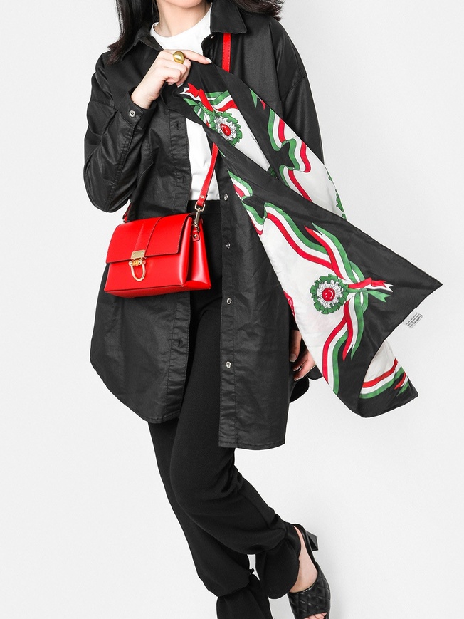 Женская сумка кросс-боди из гладкой кожи