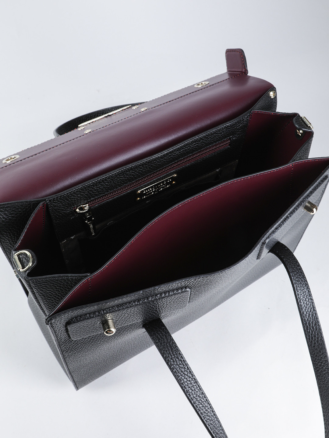 Фото Роскошная деловая сумка-тоут из плотной, но мягкой кожи премиального качества Классические сумки