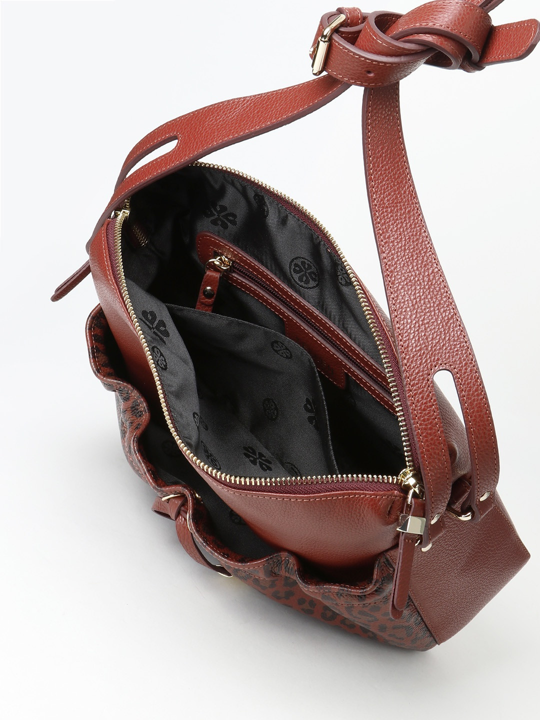 Фото Вместительная сумка кросс-боди из кожи с леопардовым принтом Сумки кросс-боди