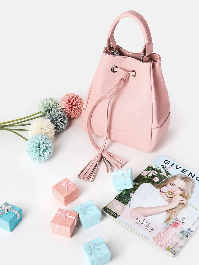 Женская сумка-кисет из мягкой кожи с тиснением под ската