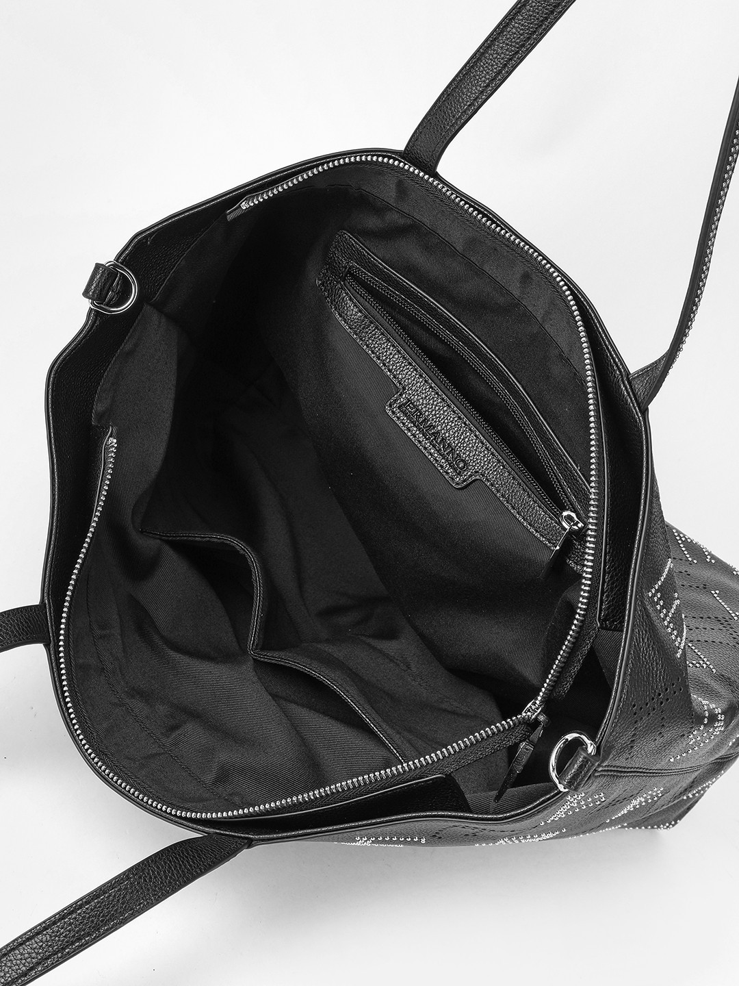 Изображение Сумка-тоут из мягкой эко-кожи черного цвета Ermanno Scervino 12400972 black Фото Сумка-тоут из мягкой эко-кожи черного цвета Классические сумки